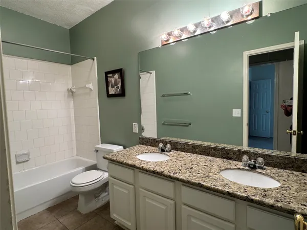 $2,295 | 19722 Creek Bend Trail, Houston, TX 77084