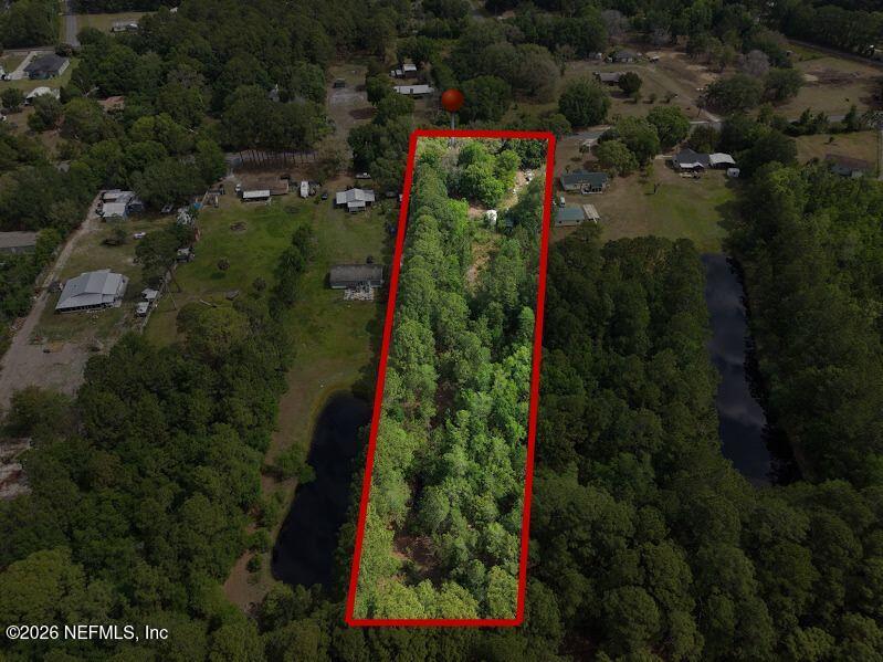 85336 Crews Road North Fernandina Beach, FL 32034 - Photo 2 of 8 a view of a garden