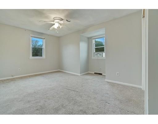 25 Longmeadow Road Tewksbury, MA 01876 - Photo 13 of 17 Gallery Image 13
