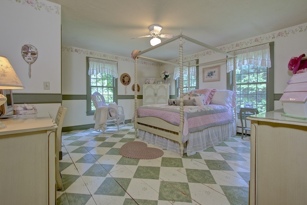 57 Whitewood Road Milford, MA 01757 - Photo 25 of 30