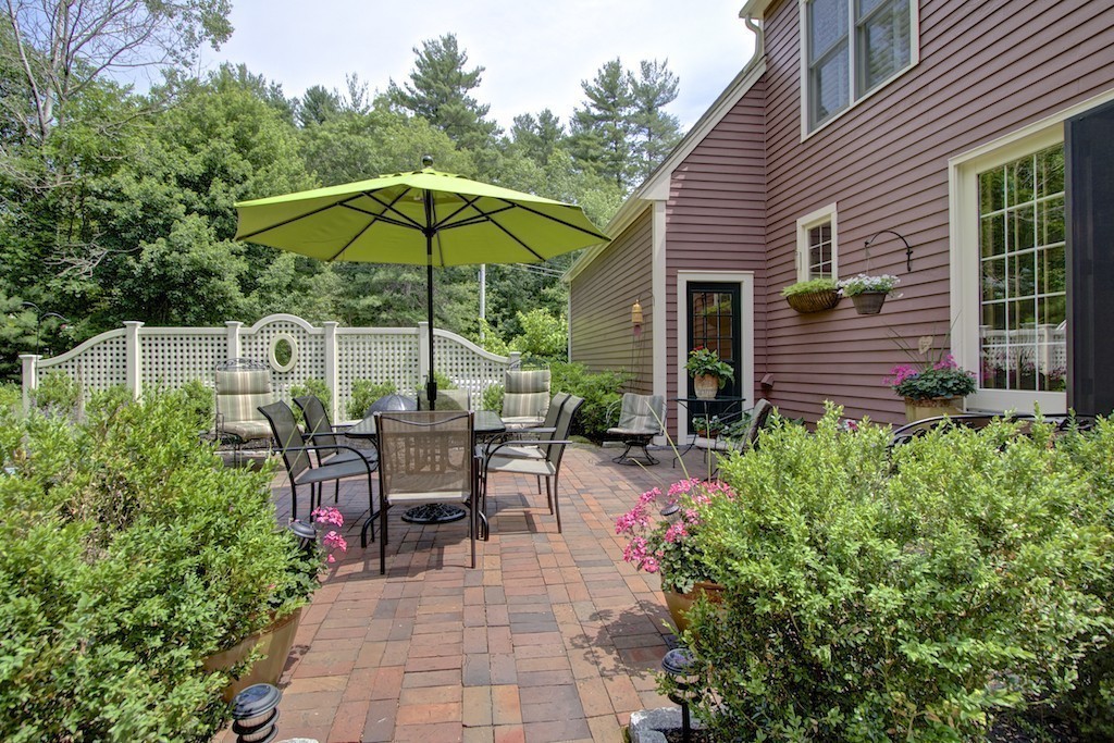 57 Whitewood Road Milford, MA 01757 - Photo 7 of 30