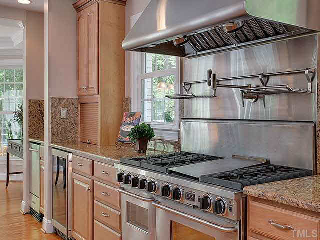 Gas Range with Stainless Hood & Warming Lights