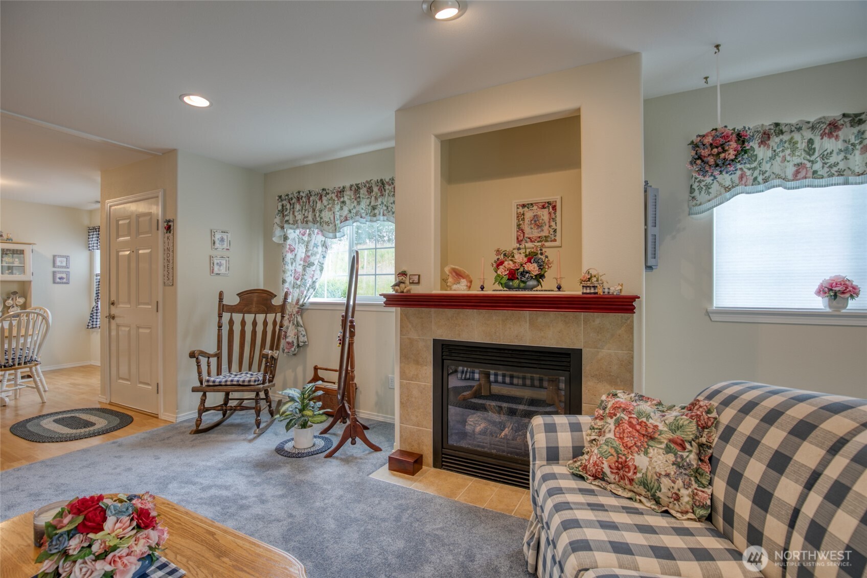 212 Brant Lane Hoquiam, WA 98550 - Photo 10 of 38