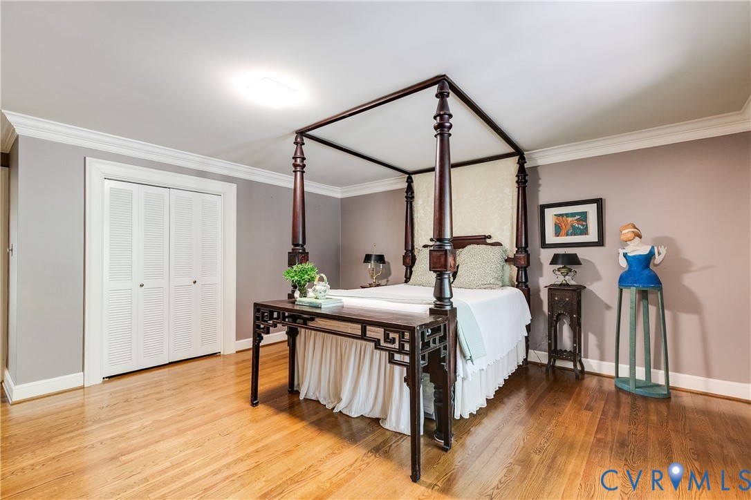 10475 Cherokee Road Richmond, VA 23235 - Photo 29 of 74 Hardwood flooring extending throughout, complement