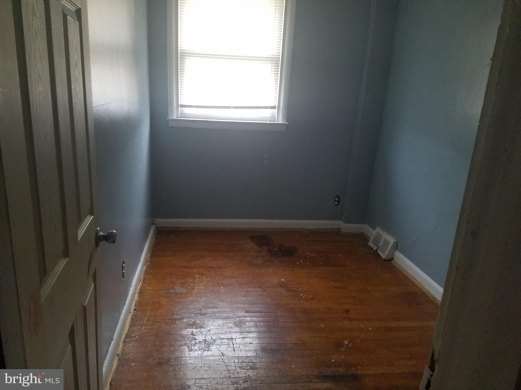8611 Rugby Street Philadelphia, PA 19150 - Photo 11 of 19 Gallery Image 11