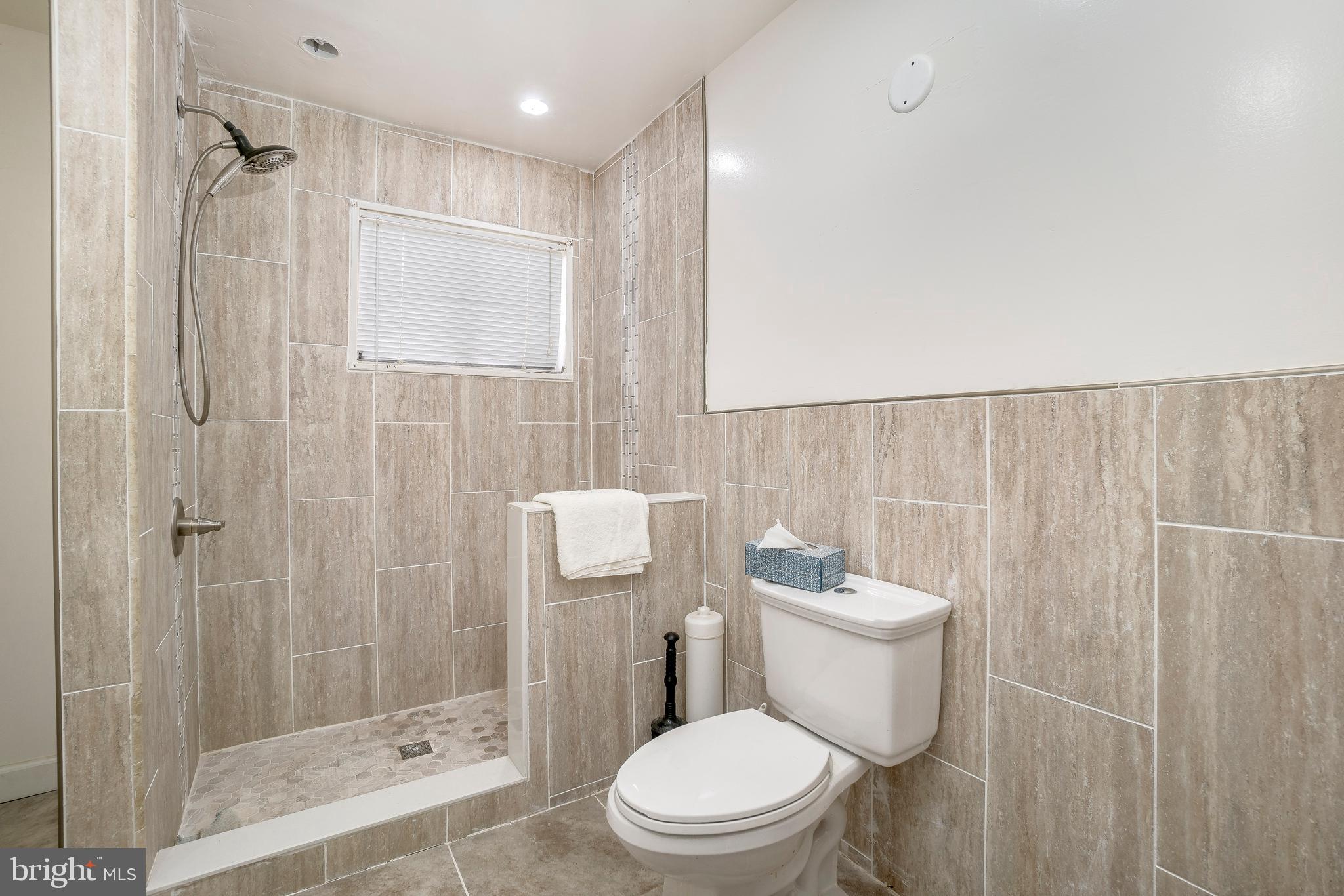 926 Prestwood Road Baltimore, MD 21228 - Photo 7 of 18 Renovated Bathroom