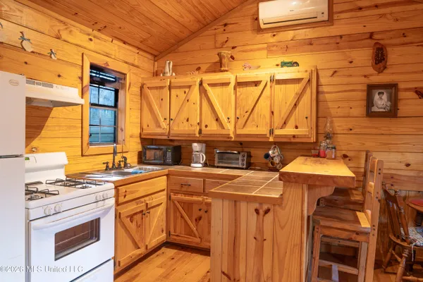 $210,000 | 4958 Attala Road 1106, Carthage, MS 39051