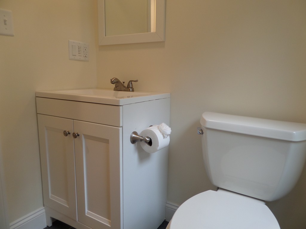 27 Levin Road Rockland, MA 02370 - Photo 14 of 18 Gallery Image 14