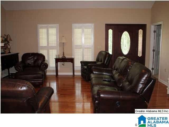 935 Frances Circle Clanton, AL 35045 - Photo 11 of 26