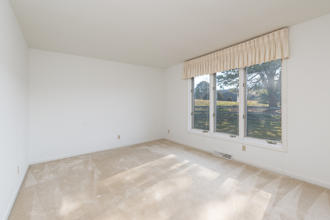 73 B Swoope Road Swoope, VA 24479 - Photo 37 of 75 an empty room with a window