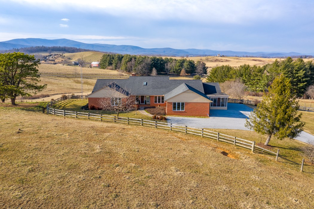 73 B Swoope Road Swoope, VA 24479 - Photo 51 of 75 a view of an ocean and a mountain view