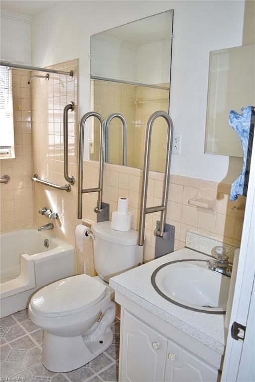 1628 Pine Ridge Road Mount Airy, NC 27030 - Photo 15 of 16 Bathroom