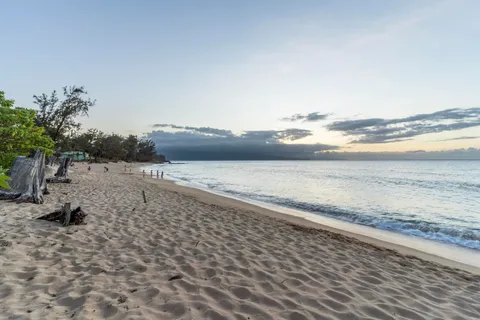 $5,000,000 | 49 Hana Highway, Paia, HI 96779