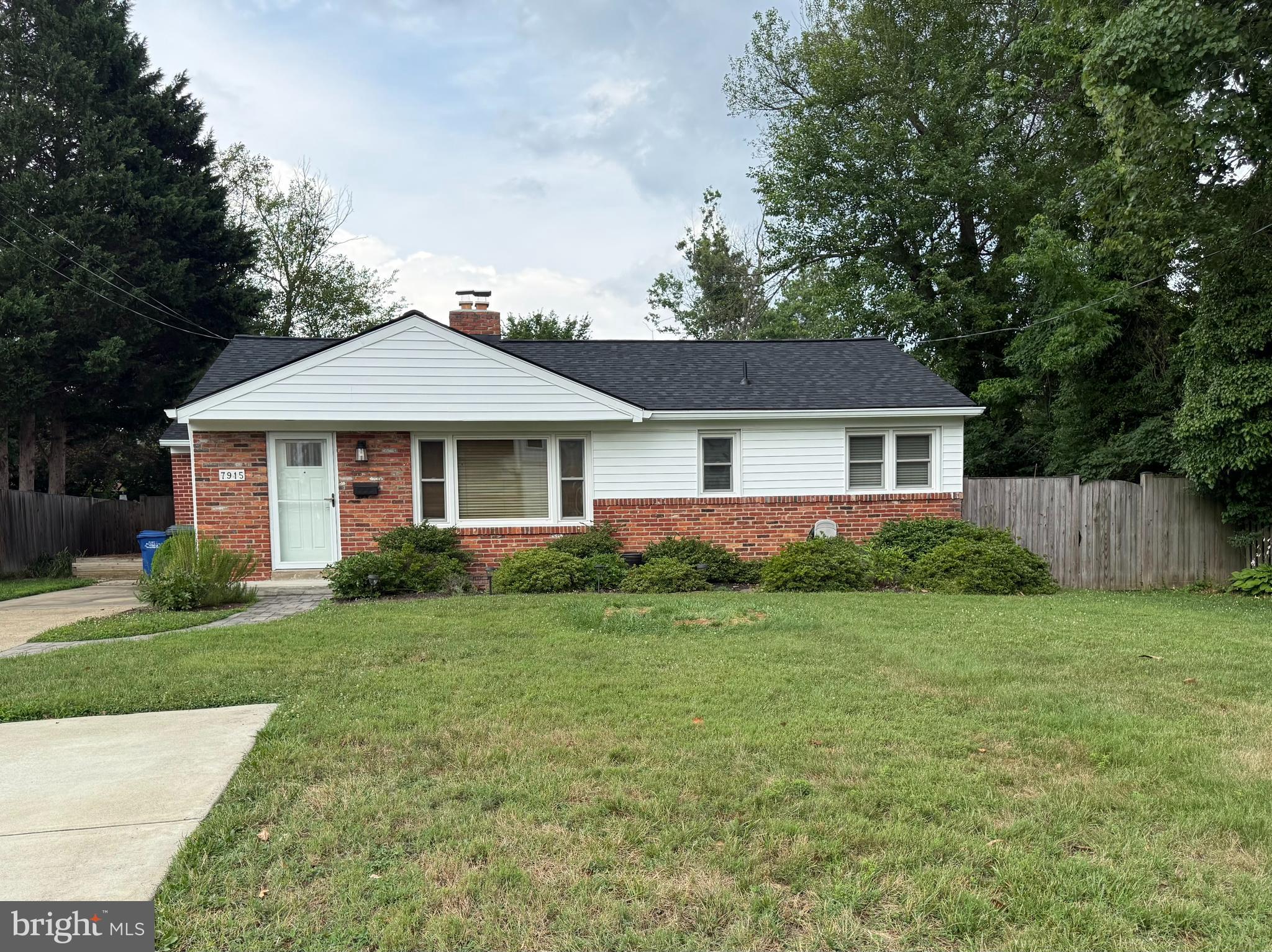 7915 Fairfax Road Alexandria, VA 22308 - Photo 20 of 21