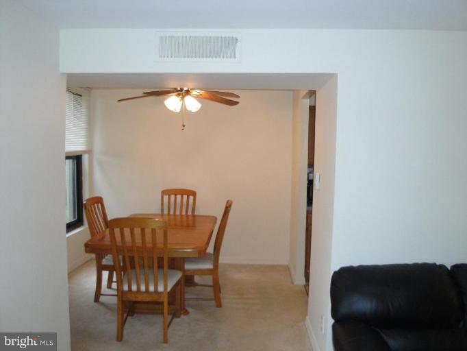 130 Duvall Lane, Unit 187T3 Gaithersburg, MD 20877 - Photo 3 of 8 Dining Area