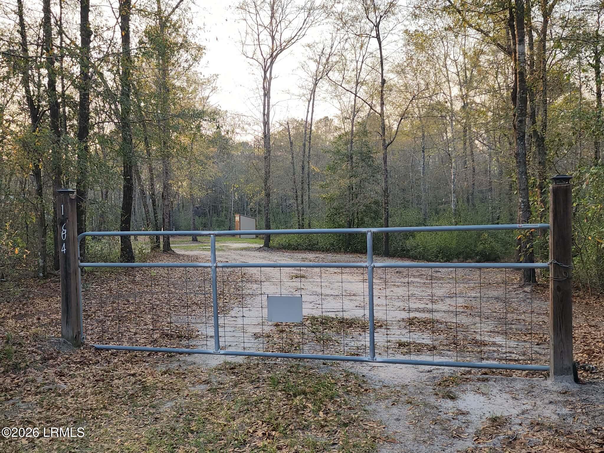 1504 County Rd S-25-27 Varnville, SC 29944 - Photo 2 of 40 0512669f-ab29-4163-bc41-d6677cb3cbd0