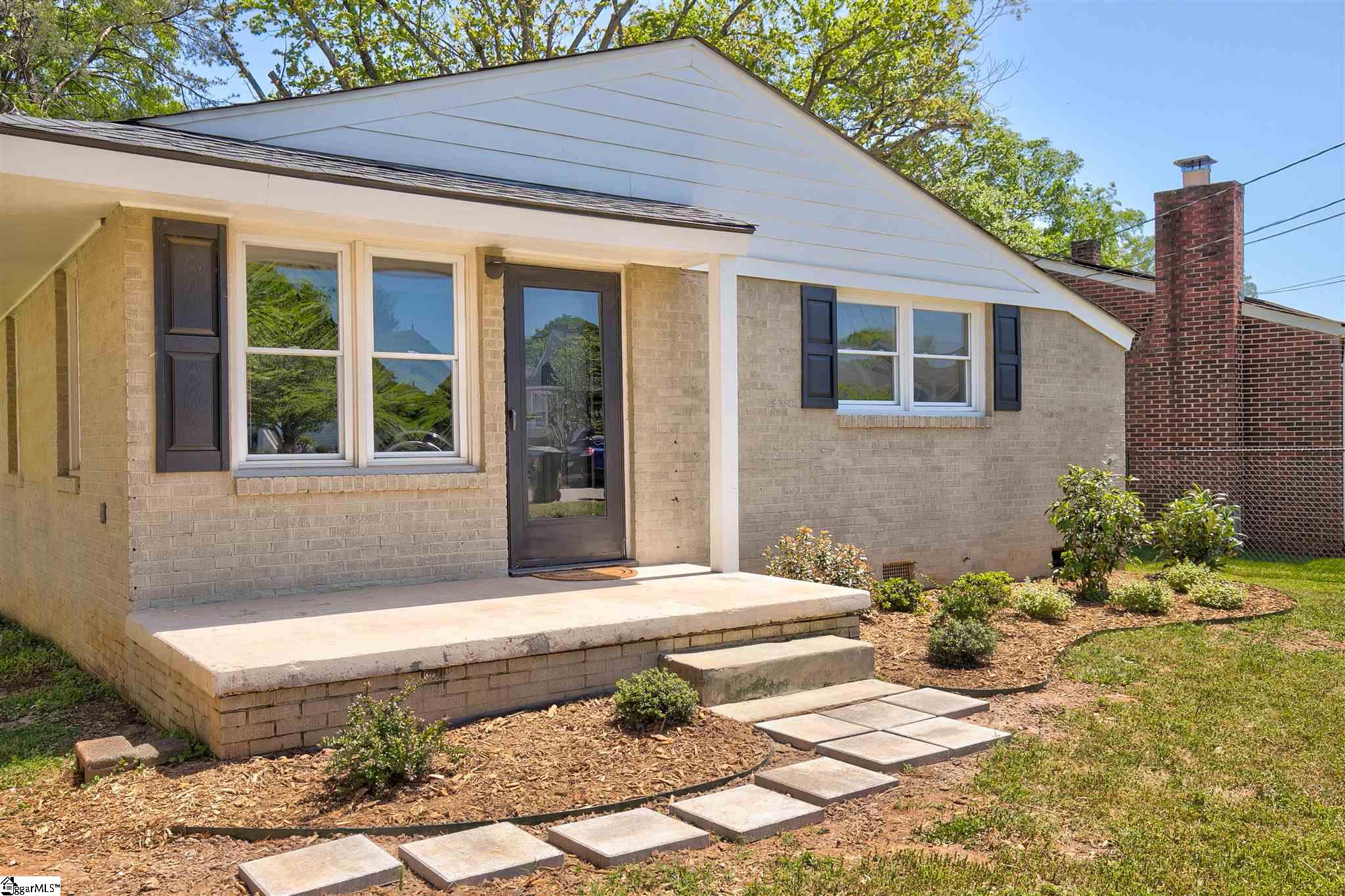125 Carter Street Greenville, SC 29607 - Photo 1 of 16