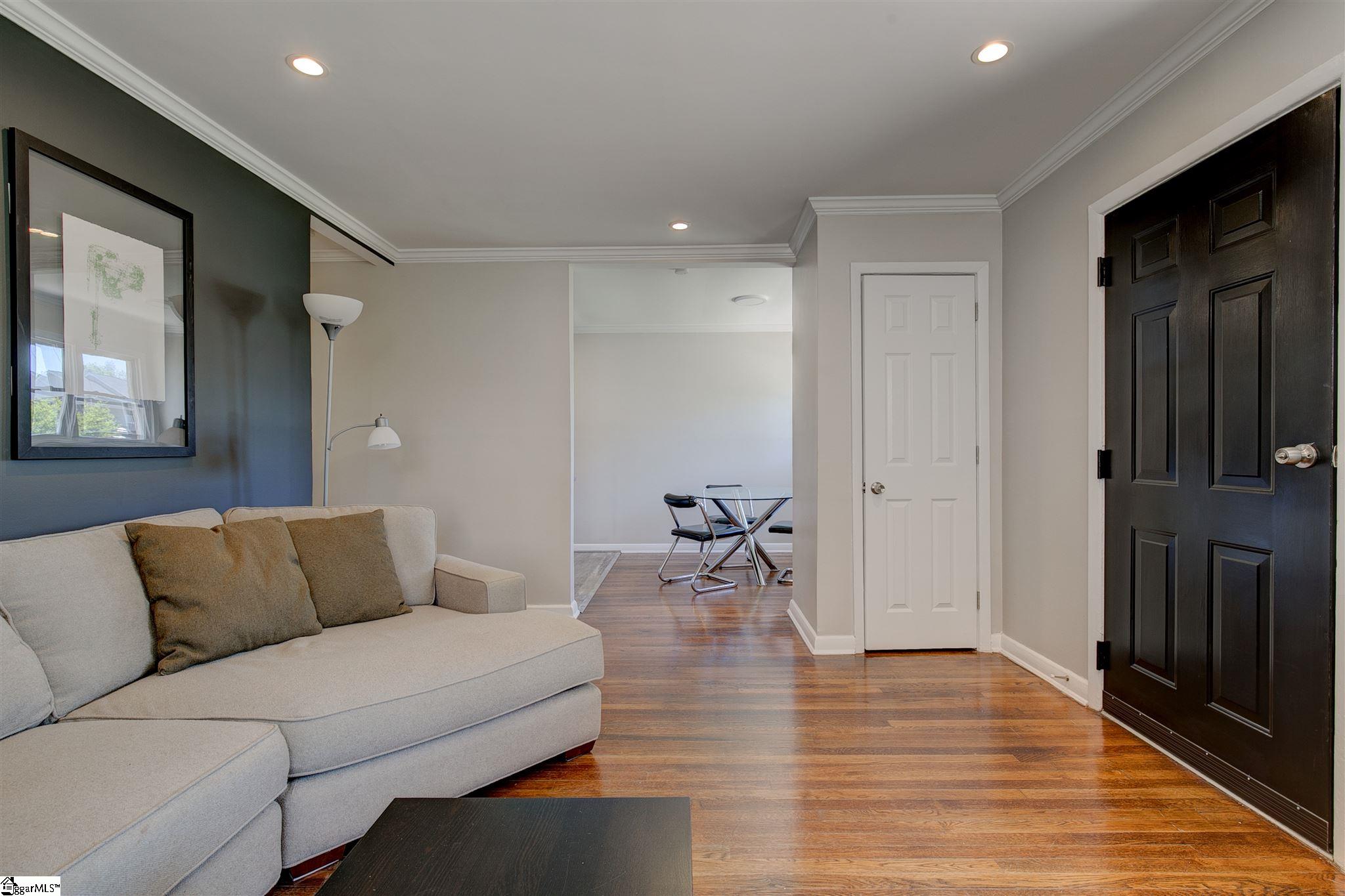 125 Carter Street Greenville, SC 29607 - Photo 4 of 16