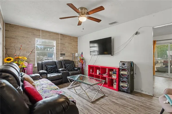 $250,000 | 5710 Northeast 140th Court, Williston, FL 32696