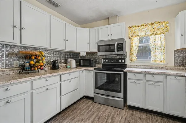 $250,000 | 5710 Northeast 140th Court, Williston, FL 32696