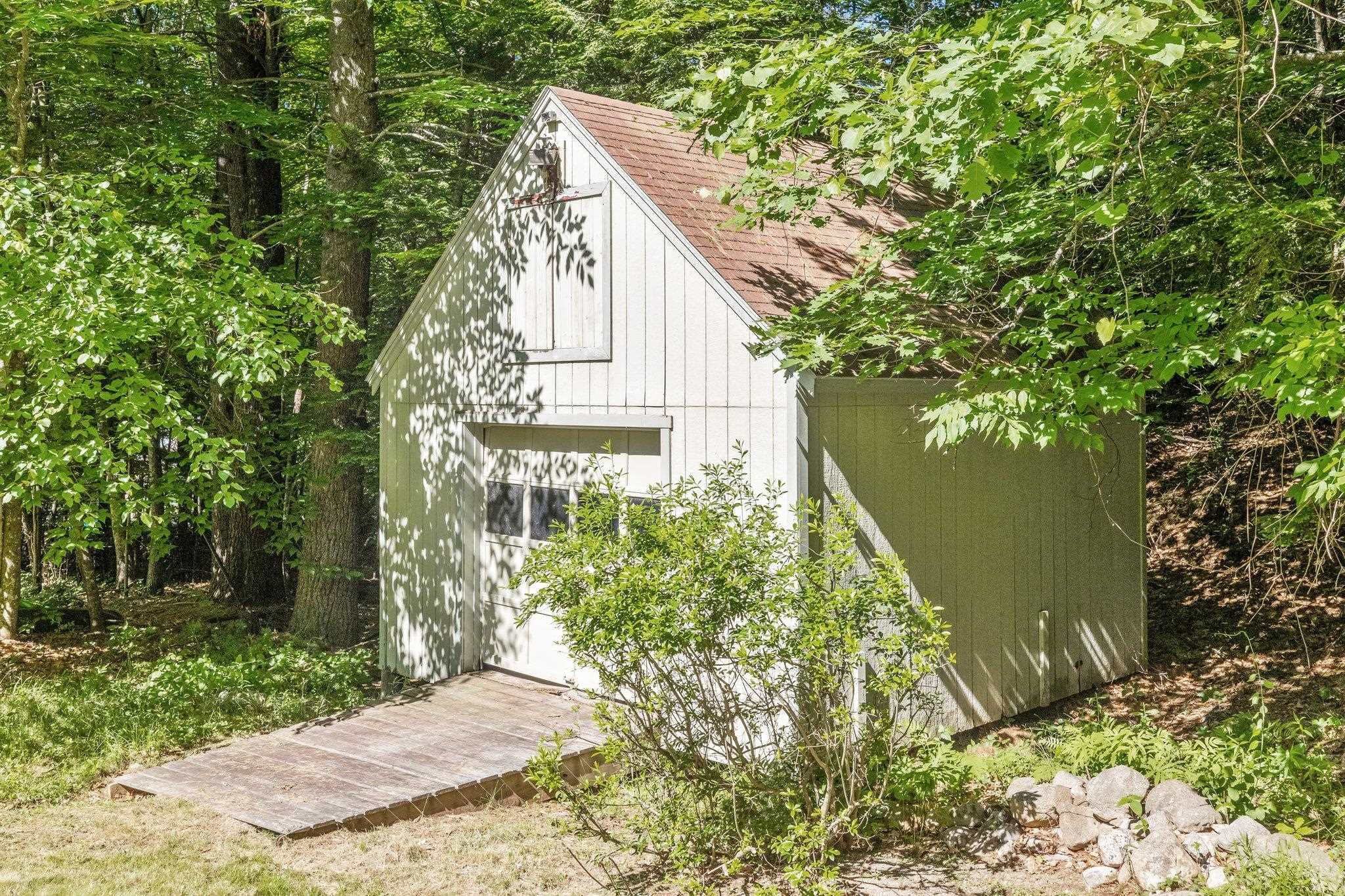 101 Hayes Road Alton, NH 03809 - Photo 12 of 40 Gallery Image 12
