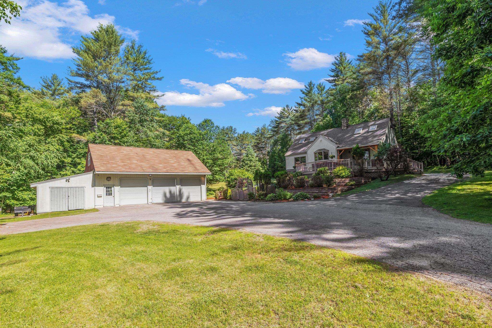 101 Hayes Road Alton, NH 03809 - Photo 4 of 40 Gallery Image 4