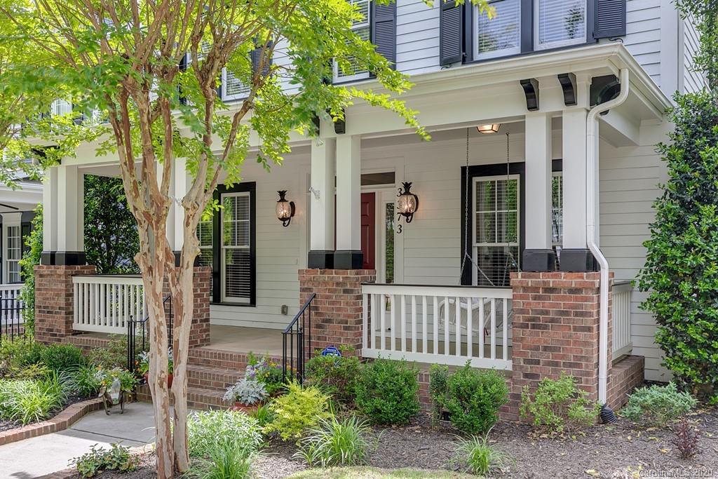 3373 Richard's Crossing Fort Mill, SC 29708 - Photo 2 of 36