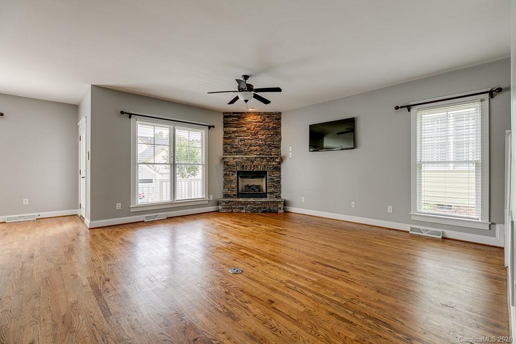 3373 Richard's Crossing Fort Mill, SC 29708 - Photo 7 of 36