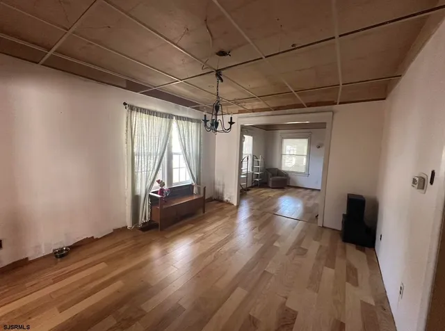 $259,900 | 27 East Faunce Landing Road, Absecon, NJ 08201