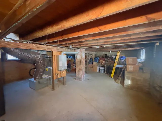 $259,900 | 27 East Faunce Landing Road, Absecon, NJ 08201