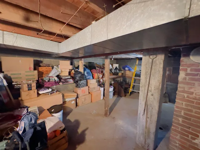 $259,900 | 27 East Faunce Landing Road, Absecon, NJ 08201