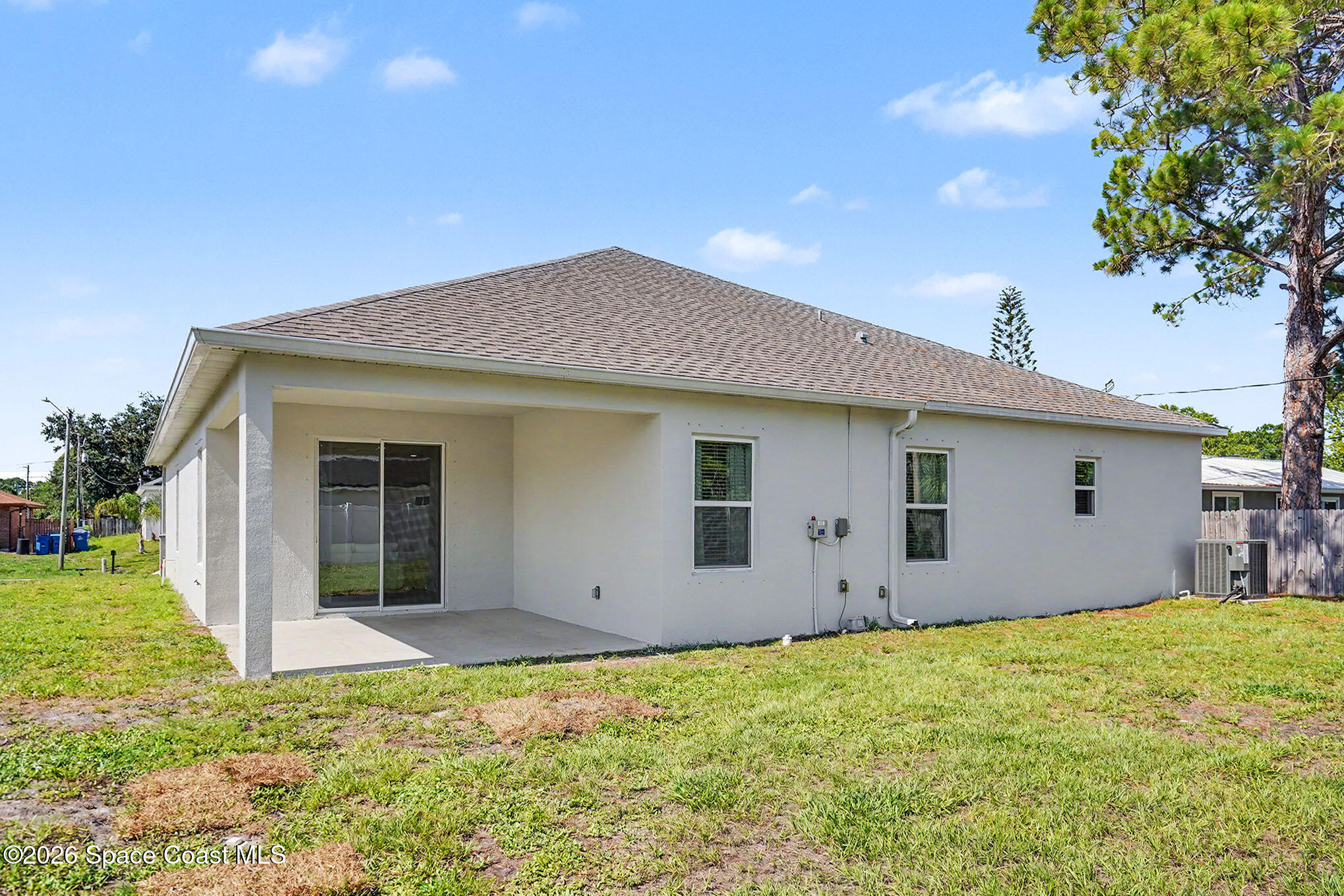 1030 Grapefruit Road Southeast Palm Bay, FL 32909 - Photo 25 of 28 Backyard