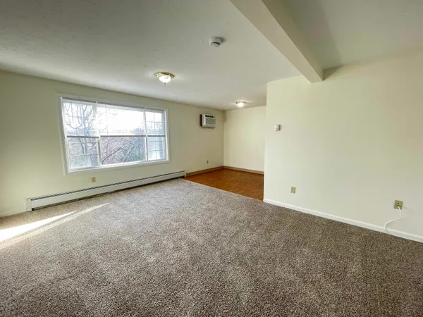 $1,849 | 3951 Old Brown Avenue, Unit 112, Manchester, NH 03103