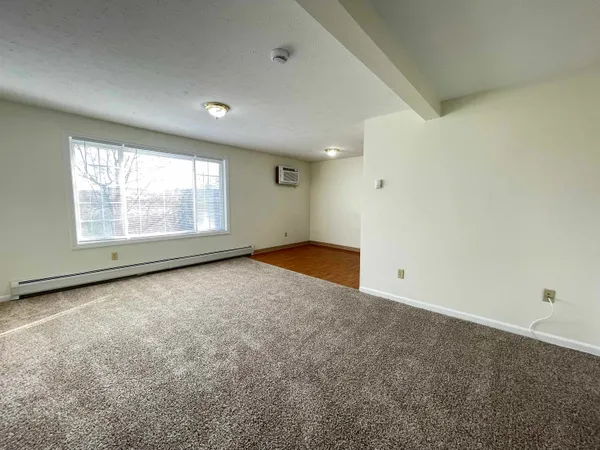 $1,849 | 3951 Old Brown Avenue, Unit 112, Manchester, NH 03103