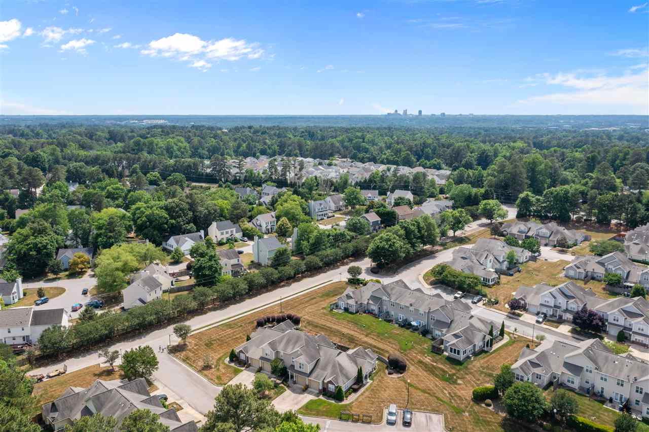 2609 Andover Glen Road Raleigh, NC 27604 - Photo 9 of 29 Photo 10