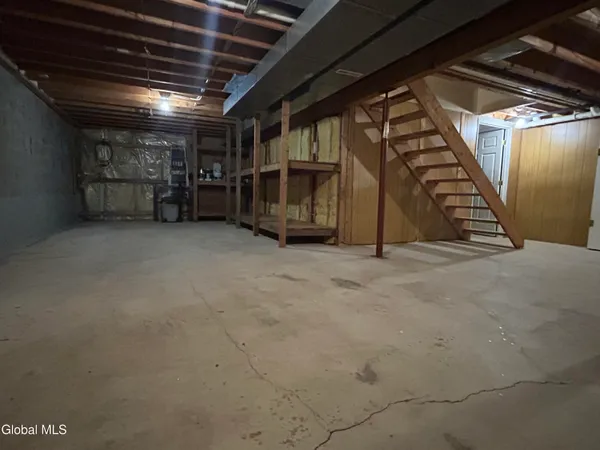 $2,300 | 1909 Rte 32n, Northumberland, NY 12831