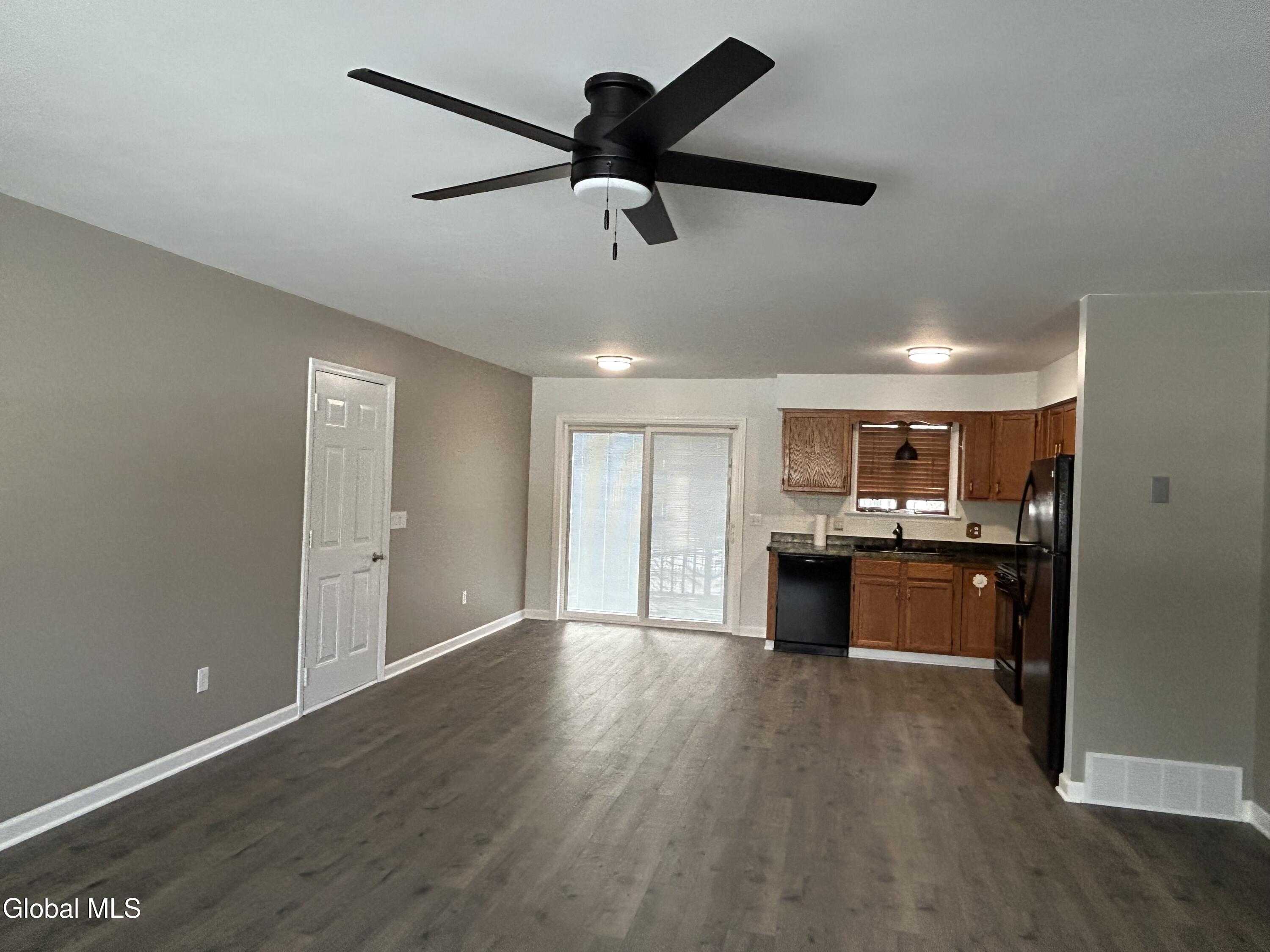 1909 Rte 32n Northumberland, NY 12831 - Photo 2 of 19 IMG_9962