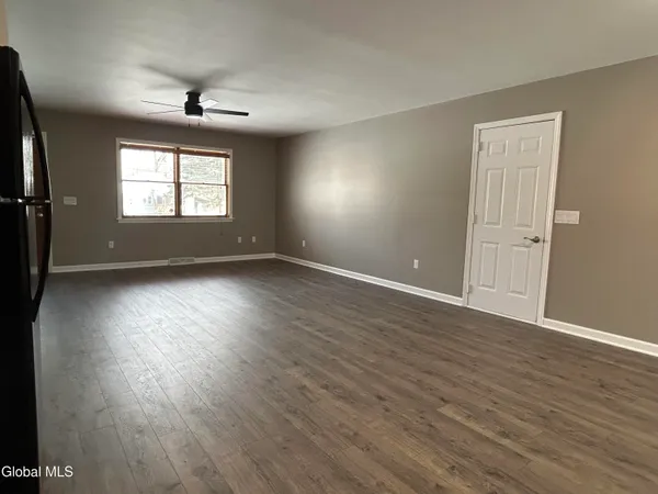 $2,300 | 1909 Rte 32n, Northumberland, NY 12831