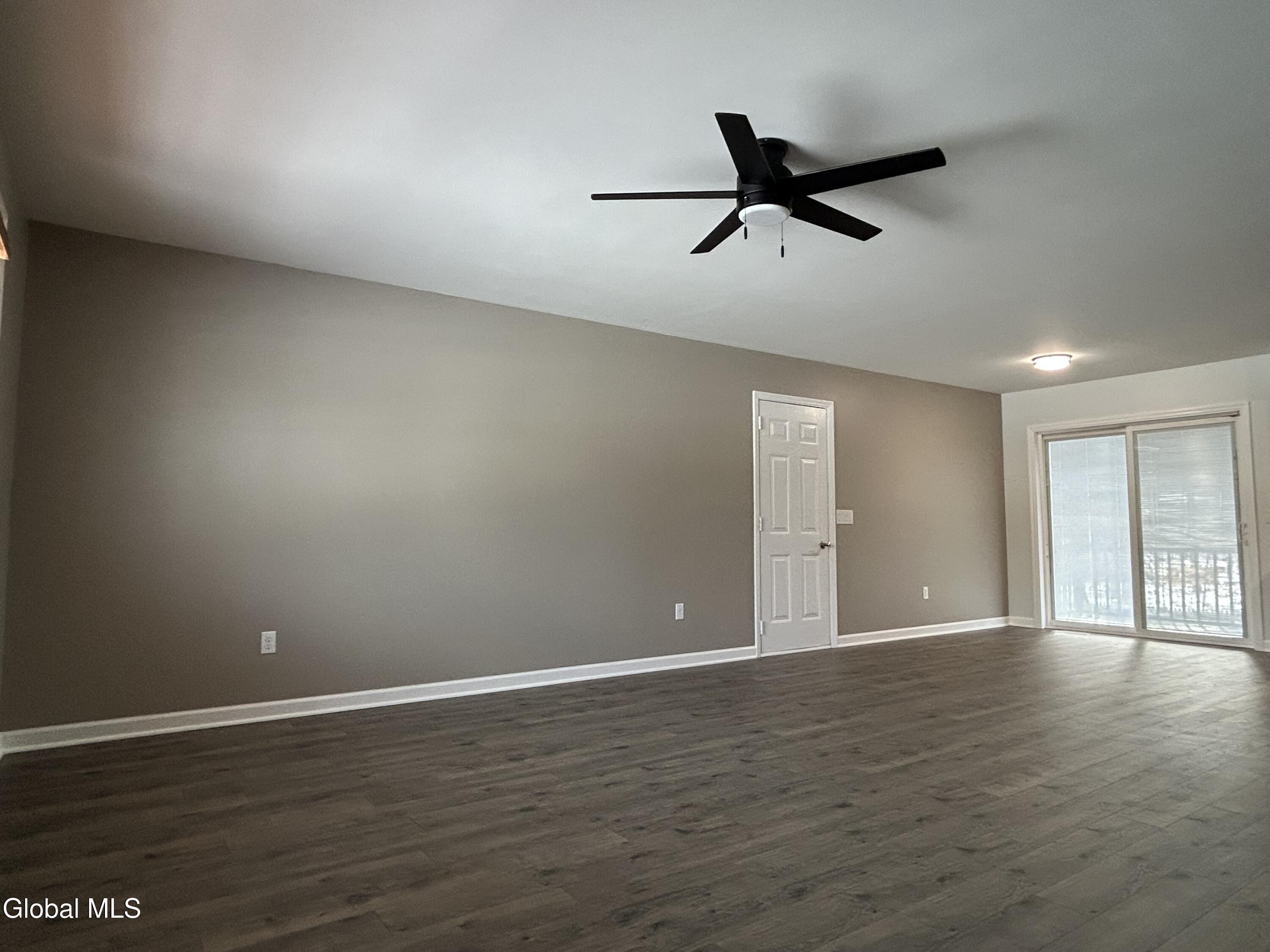 1909 Rte 32n Northumberland, NY 12831 - Photo 5 of 19 IMG_9961