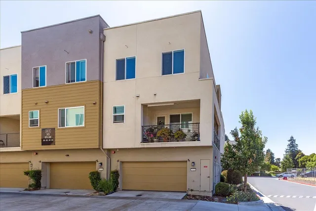 $1,095,000 | 2420 Kita Lane, San Jose, CA 95133