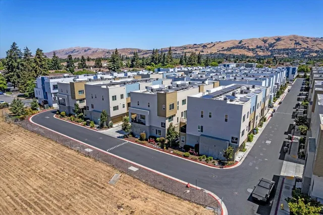 $1,095,000 | 2420 Kita Lane, San Jose, CA 95133