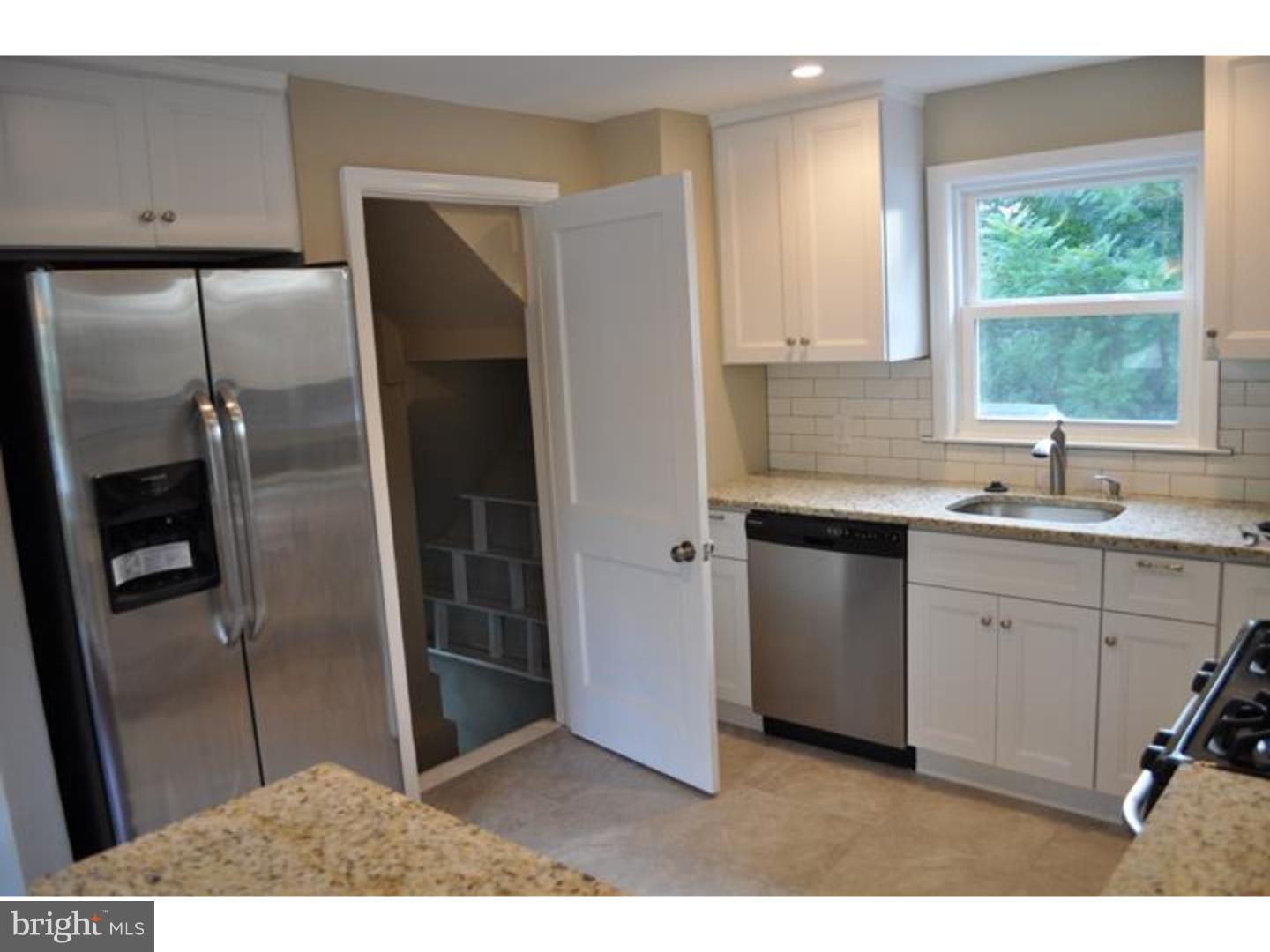 321 Crum Lynne Road Ridley Park, PA 19078 - Photo 7 of 25 Kitchen