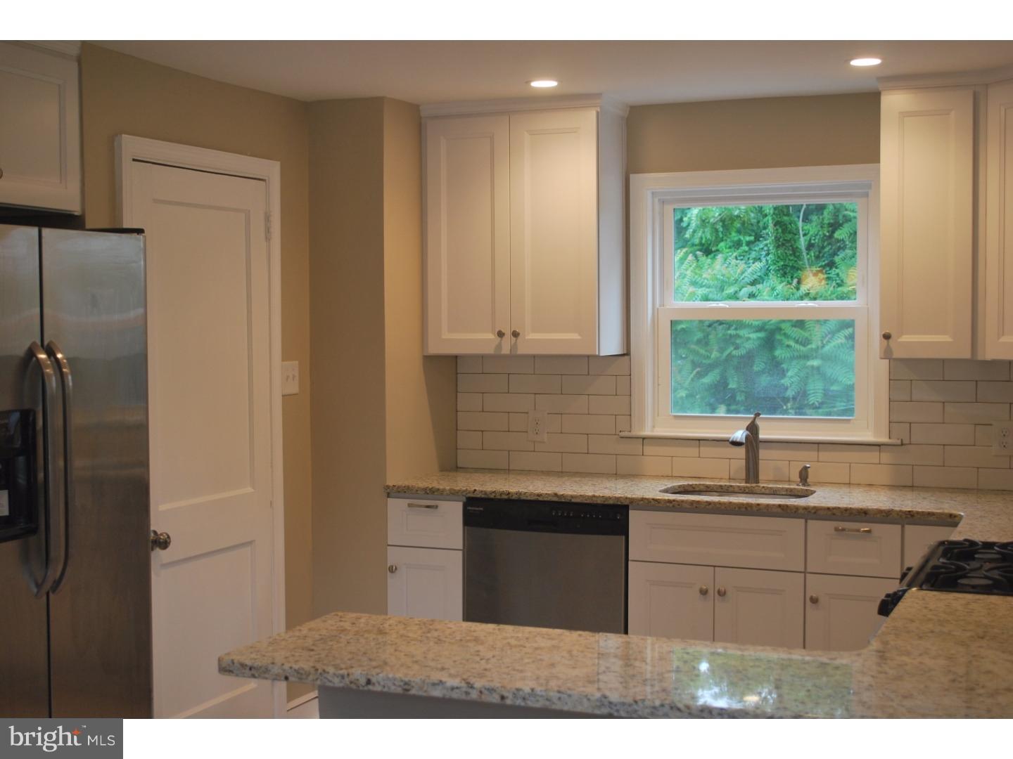 321 Crum Lynne Road Ridley Park, PA 19078 - Photo 8 of 25 Kitchen