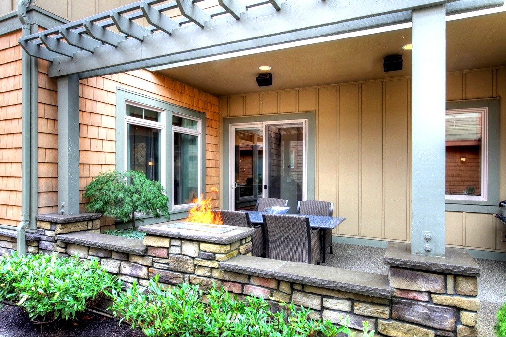 1216 North 42nd Place Renton, WA 98056 - Photo 17 of 19