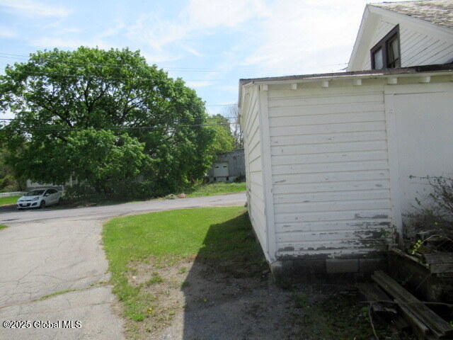 116 River Street Hudson Falls, NY 12839 - Photo 11 of 90 IMG_4940