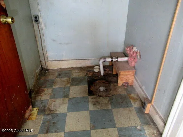 $89,900 | 116 River Street, Hudson Falls, NY 12839