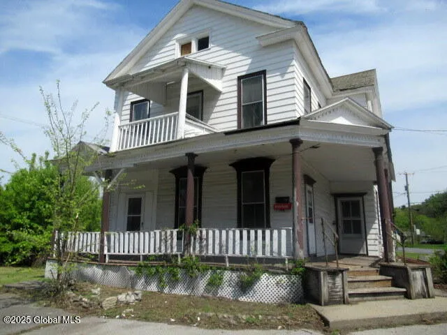 $89,900 | 116 River Street, Hudson Falls, NY 12839