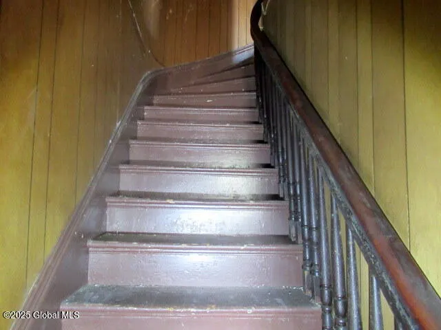 $89,900 | 116 River Street, Hudson Falls, NY 12839