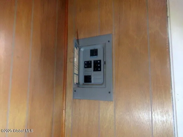 $89,900 | 116 River Street, Hudson Falls, NY 12839