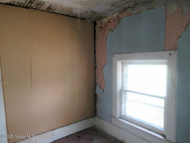 $99,900 | 116 River Street, Queensbury, NY 12839